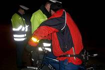 Policisté kontrolovali cyklisty