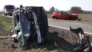 Havárie divoce jedoucího řidiče focusu u Těšetic