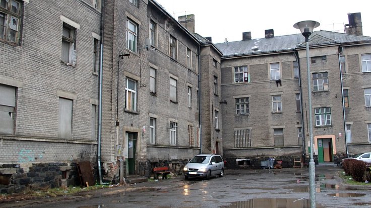 V anketě o největší ostudu Přerova na celé čáře zvítězilo ghetto v Kojetínské ulici.