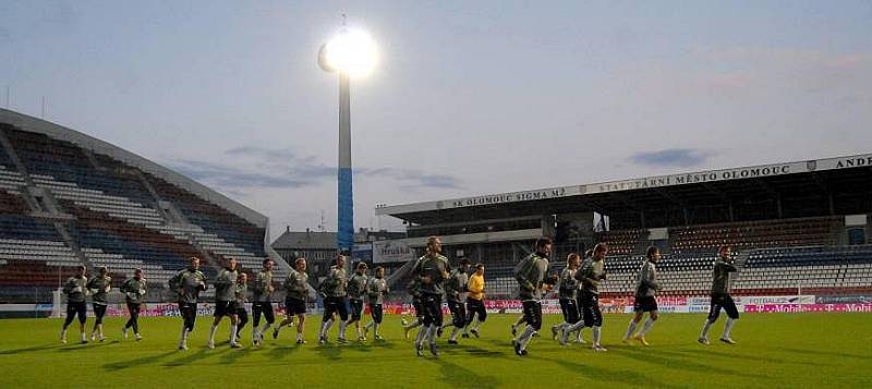 Trénink litevské reprezentace na Andrově stadionu