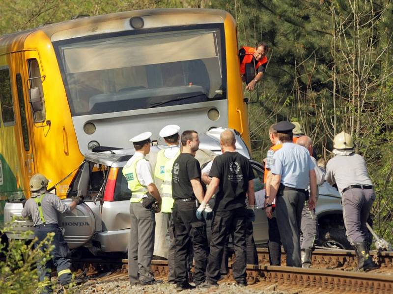 Tragická srážka vlaku s autem v Hlubočkách