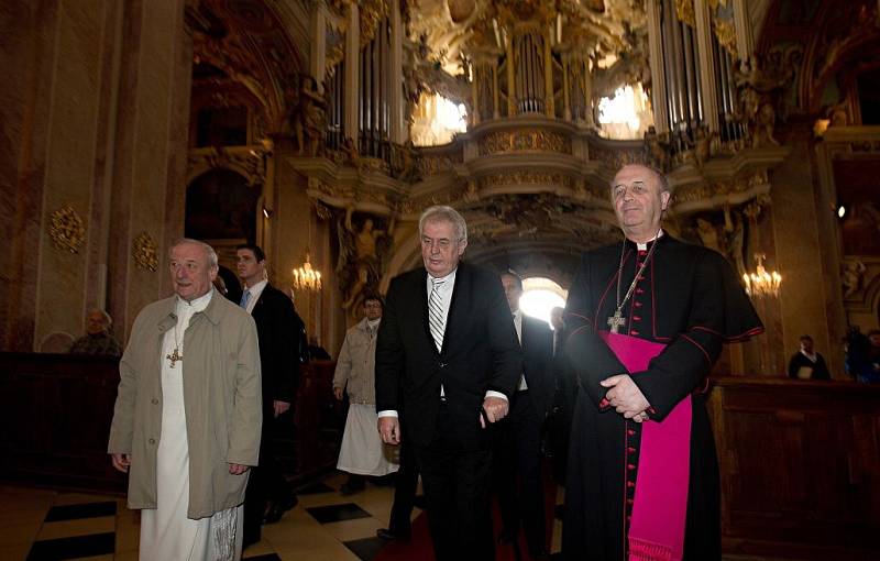 Prezidentská návštěva poutní baziliky na Svatém Kopečku u Olomouce v roce 2014