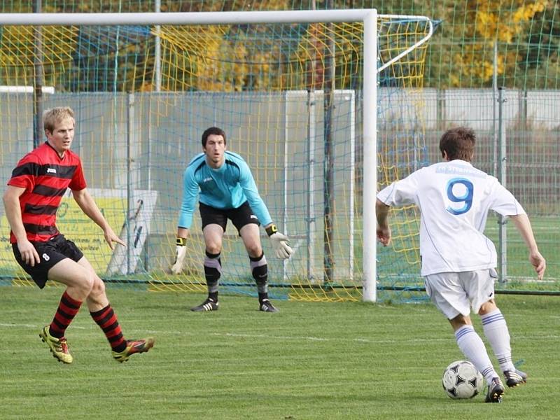 FK Šternberk (v bílém) vs. Sokol Konice
