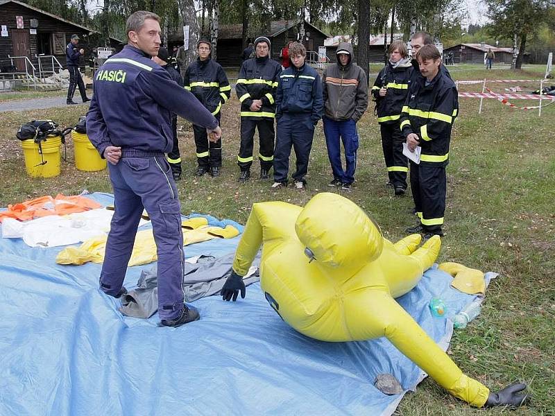 Cvičení dobrovolných hasičů na Libavé