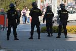 Policisté se v ulicích Olomouce připravují na rizikové utkání mezi Sigmou a Baníkem