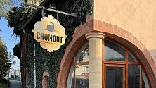 Dříve vyhledávaný hostinec Chomout v Chomoutově je měsíce zavřený. Duben 2024