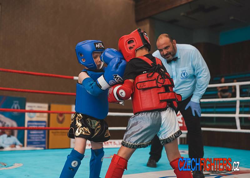 Zástupci Muay Thai Olomouc na amatérském mistrovství ČR v thajském boxu.