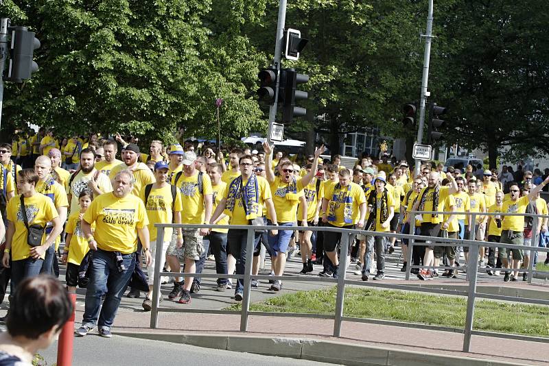 Fanoušci Opavy v Olomouci na finále českého poháru