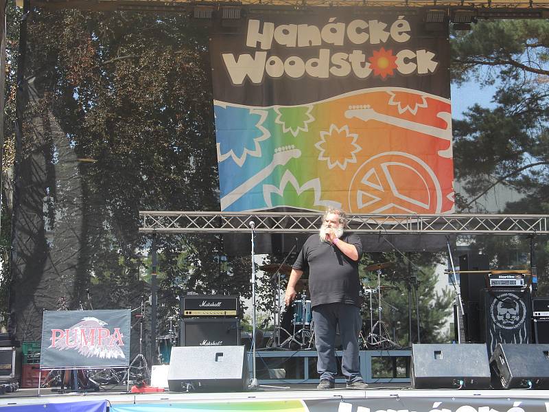 Hanácké Woodstock a pivní slavnosti ve Velké Bystřici