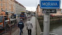 Masarykovu třídu v Olomouci uzavřela přestavba mostu. Pro chodce je zachován koridor na jedné straně. 2. března 2020