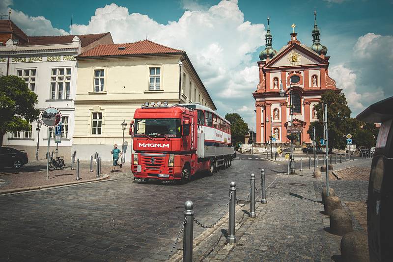 Olomoucká tramvaj T3 v centru Brandýse nad Labem-Staré Boleslavi