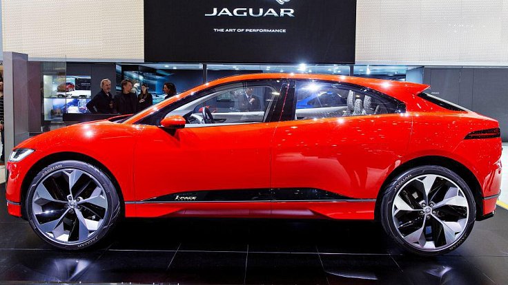 Koncept vozu Jaguar I-PACE představený na ženevském autosalonu v březnu 2017