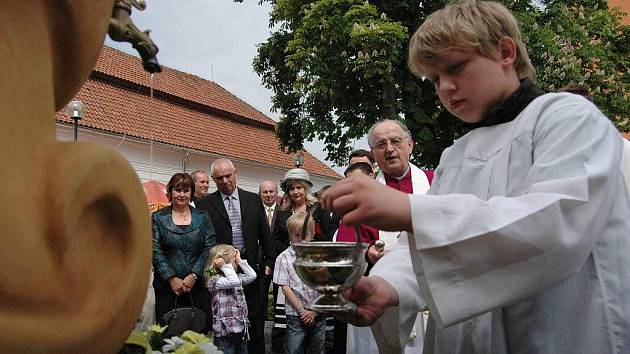 Svěcení pramene Jana Adama z Lichtenštejna ve Slatinicích