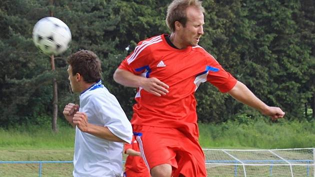 FK Šternberk (v červeném) vs. FC Kralice na Hané