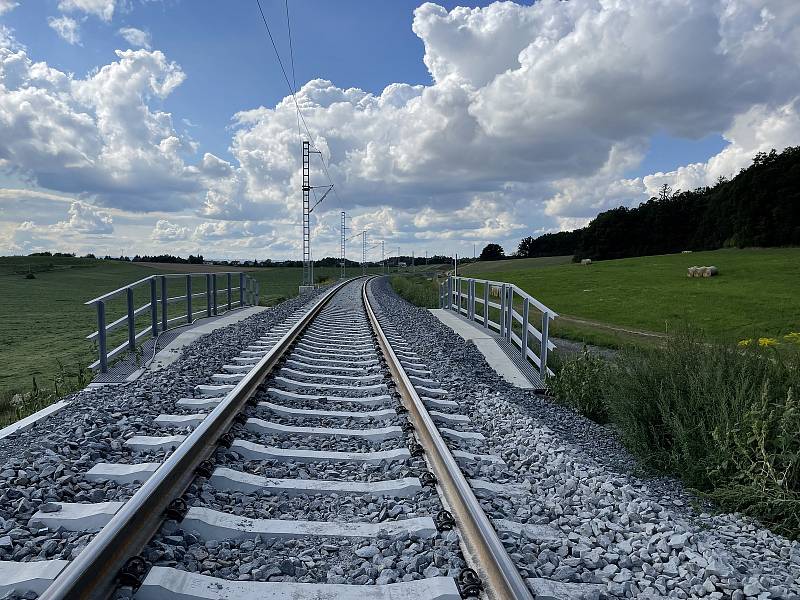 Modernizovaná trať 290, úsek Šternberk-Uničov, Mladějovice, 23. srpna 2021