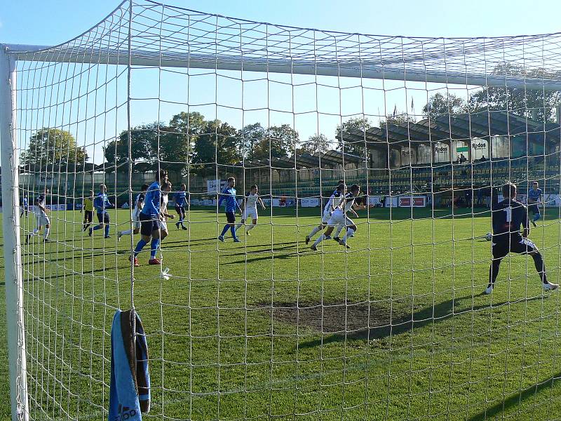 Fotbalisté 1. HFK Olomouc podlehli doma Tatranu Všechovice 0:2.