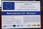 Rekonstrukce nástupišť, podchodu a tratí na hlavním nádraží v Olomouci. Říjen 2014