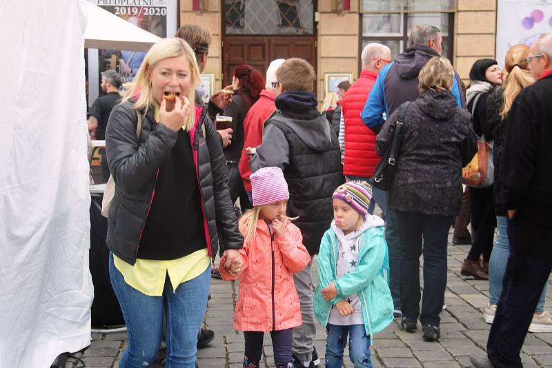 Čtvrtý ročník oblíbeného Tvarůžkového festivalu v centru Olomouce