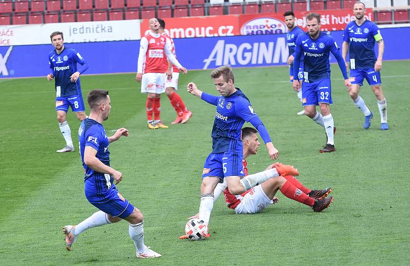 SK Sigma Olomouc - FK Pardubice 0:1 (0:0)Ondřej Zmrzlý