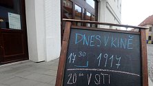 Olomoucké kino Metropol těsně před uzavřením biografů 10. března 2020. Ilustrační foto