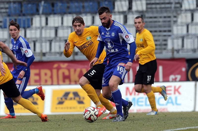 Fotbalová Sigma ve druhém jarním vystoupení smetla Sokolov 7:0. Překonala tak dosavadní nejvyšší vítězství v sezoně nad Vlašimí. 