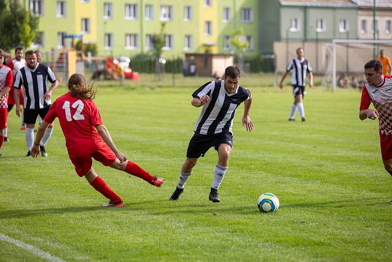 Fotbalisté Hodolan deklasovali Pňovice 8:1.