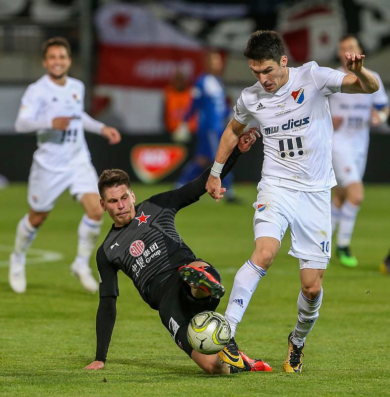 Finále fotbalového poháru MOL Cupu, Baník Ostrava - Slavia Praha 22.května 2019 v Olomouci. Robert Hrubý z Baníku Ostrava.