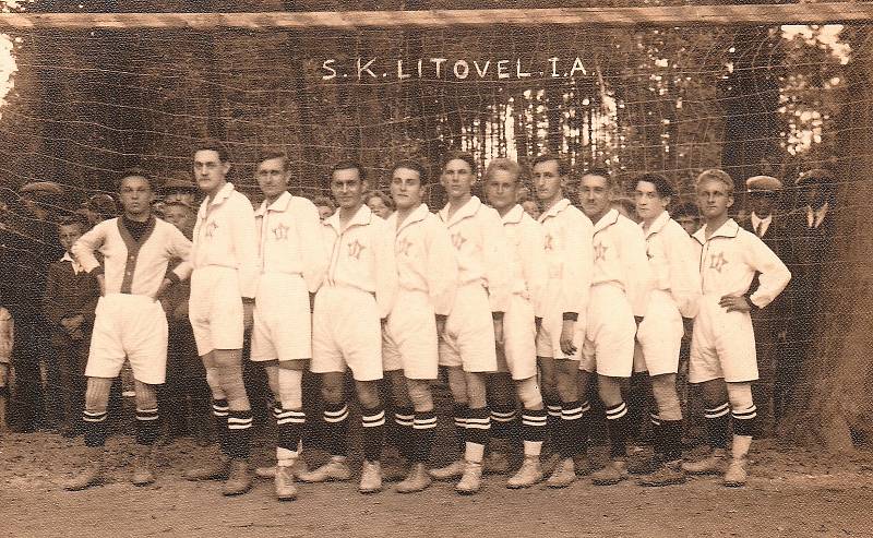 družstvo mužů ze srpna 1925