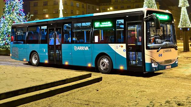 Nízkopodlažní linkový autobus Iveco řady Crossway. Ilustrační foto