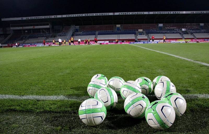 Trénink české reprezentace na Andrově stadionu v Olomouci