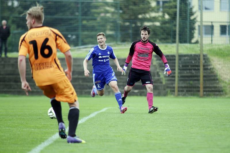 Béčko Sigmy (v modrém) proti Zábřehu - Jakub Rolinc, Martin Šustr