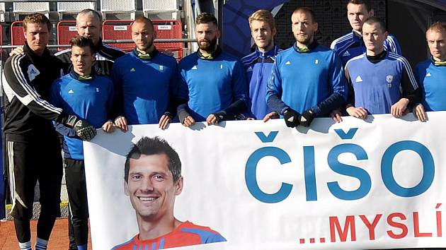 Fotbalistí Sigmy na dálku podpořili Mariána Čišovského, který trpí vážnou chorobou ALS
