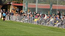 Nové Sady (ve žlutém) prohráli v olomouckém divizním derby s 1. HFK Olomouc doma 3:4.