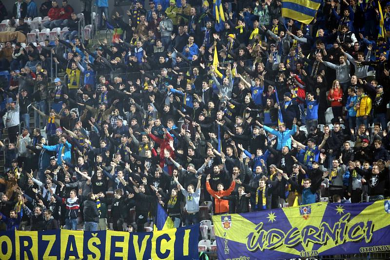 Zlínští fanoušci na zápase Evropské ligy Zlín vs. Kodaň na Andrově stadionu v Olomouci