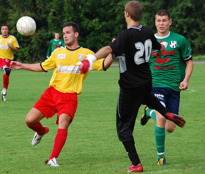 Litovel (ve žlutém) pro béčku HFK