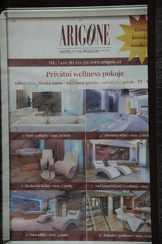 Hotel a penzion Arigone v centru města už přijímá první rezervace a hosty. Ti mohou využít také privátní wellness pokoje.