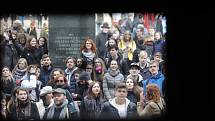 Protest studentů UP a středních škol na Žižkově náměstí v Olomouci