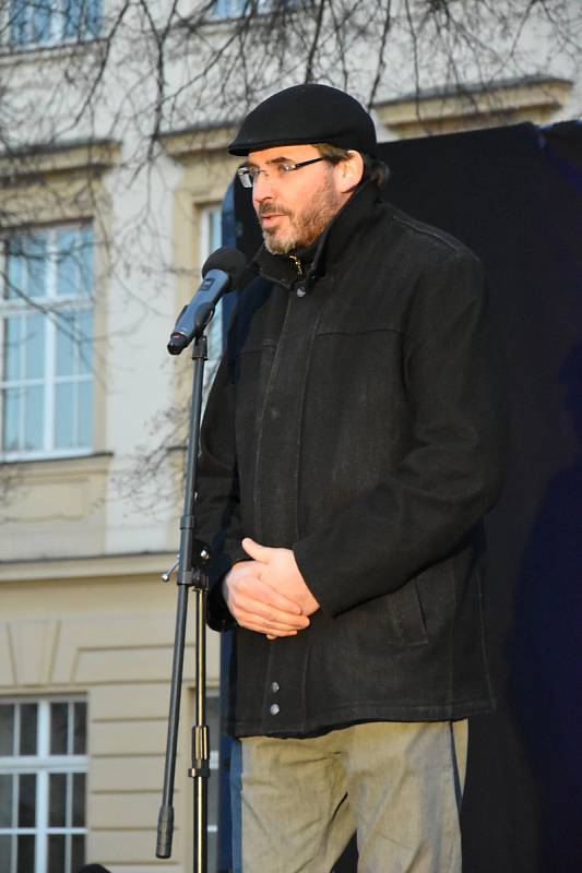 Vzpomínka na vypálenou synagogu v Olomouci