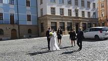 Svatba na olomoucké radnici v době nouzového stavu. 21. dubna 2020