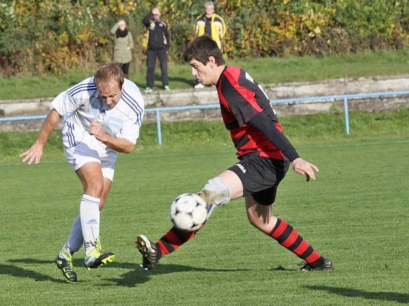 FK Šternberk (v bílém) vs. Sokol Konice