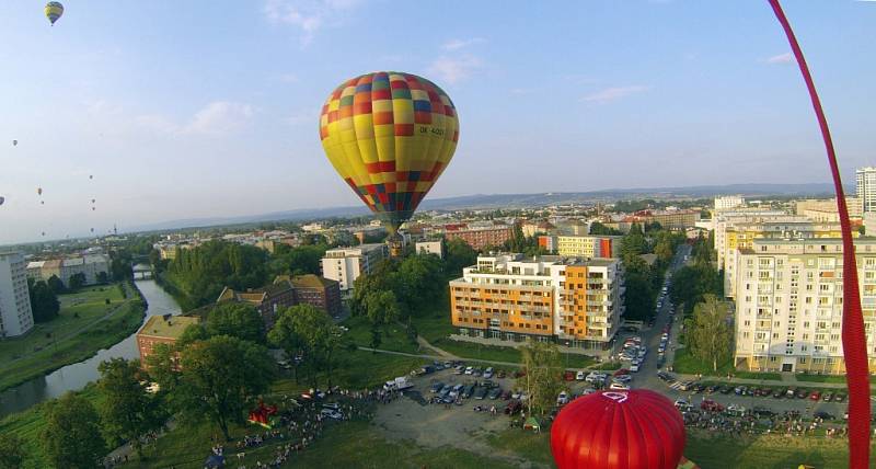 Balónová fiesta – balony nad Olomoucí.