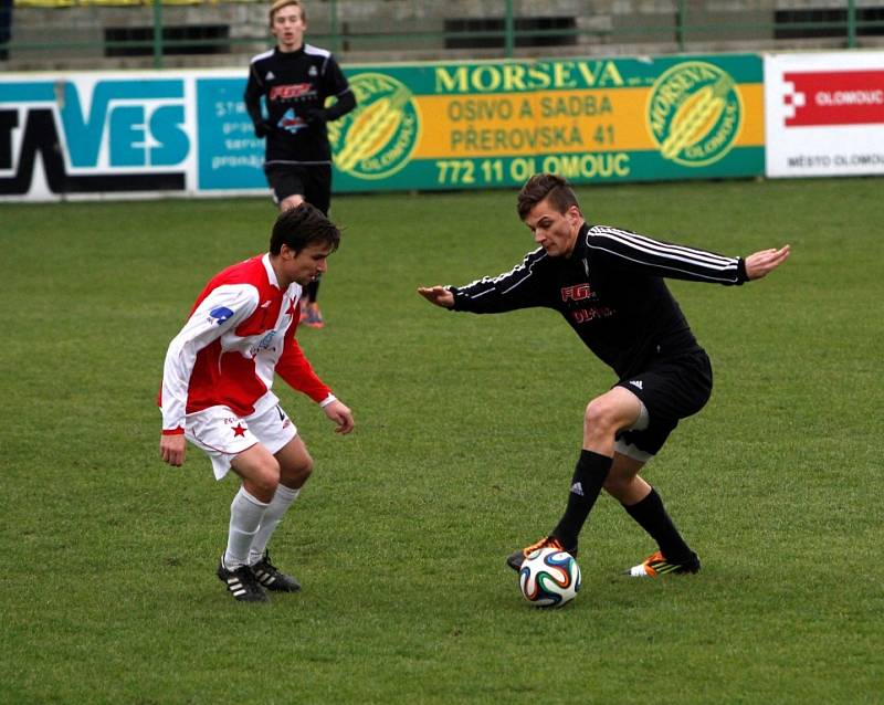 Holice (v černém) podlehla Kroměříži 0:1.