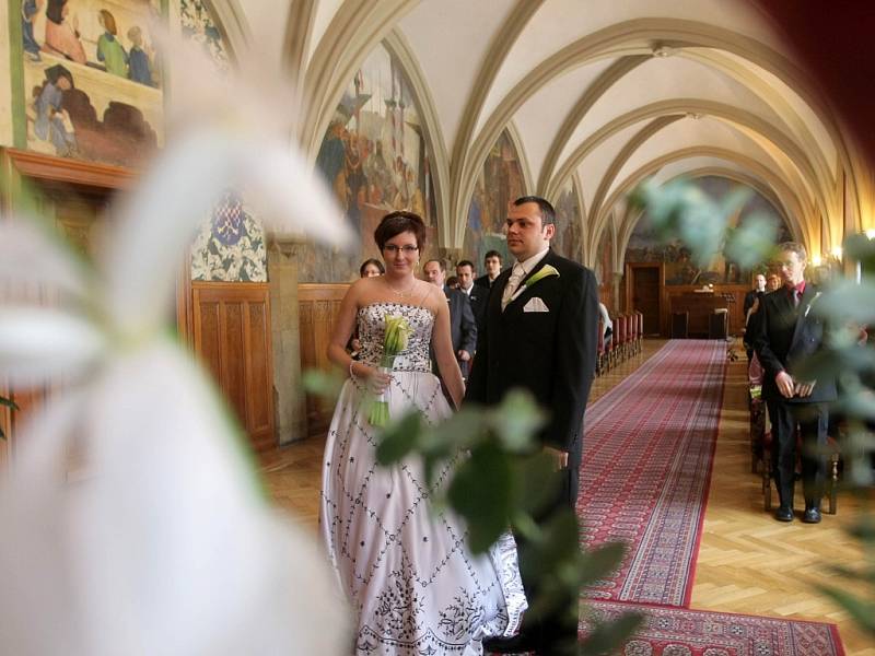 V pátek třináctého si na olomoucké radnici řekli své ano novomanželé Musilovi.