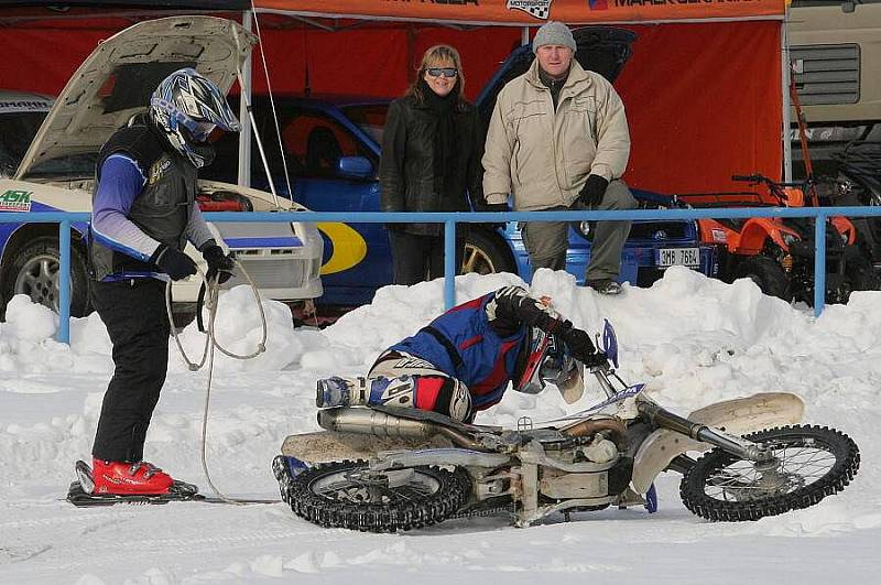 Motoskijöring ve Šternberku