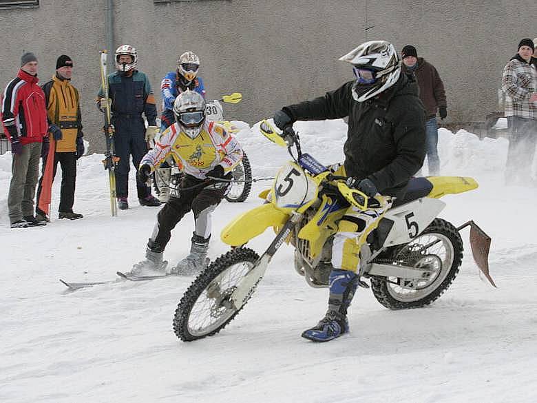 Motoskijöring ve Šternberku