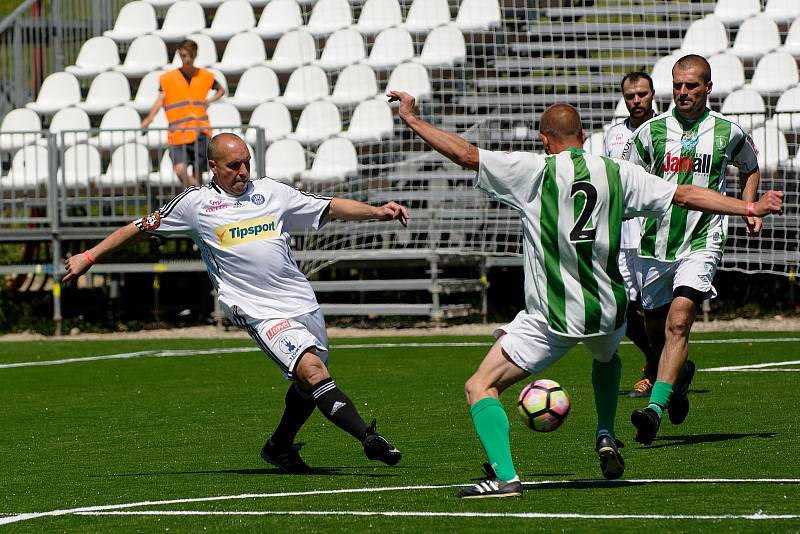 Stará garda Sigmy Olomouc zvítězila na turnaji Souboj legend v Brně, porazila i Barcelonu