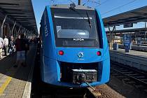 Vodíkový vlak Coradia iLint na hlavním nádraží v Olomouci. Ilustrační foto