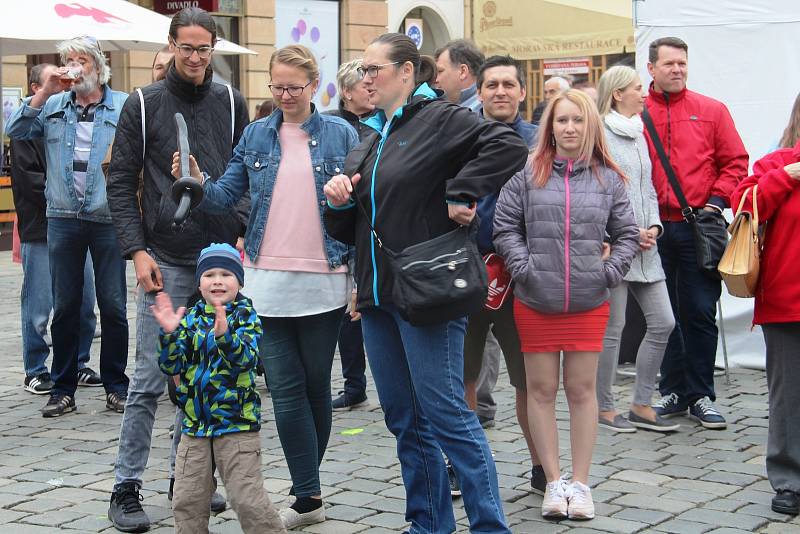 Čtvrtý ročník oblíbeného Tvarůžkového festivalu v centru Olomouce