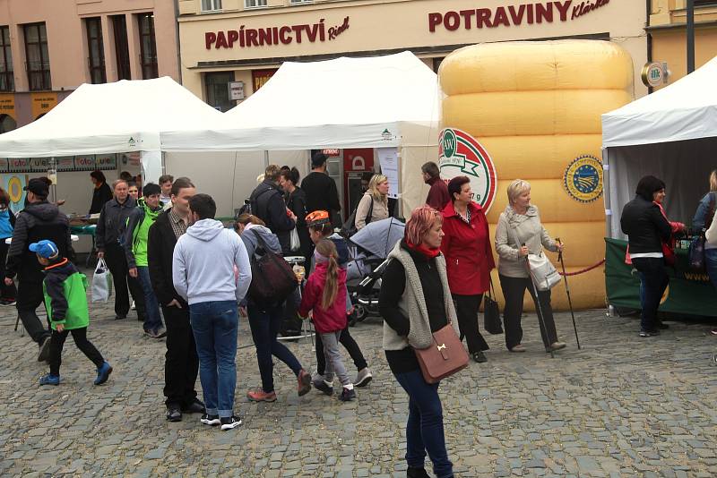 Čtvrtý ročník oblíbeného Tvarůžkového festivalu v centru Olomouce