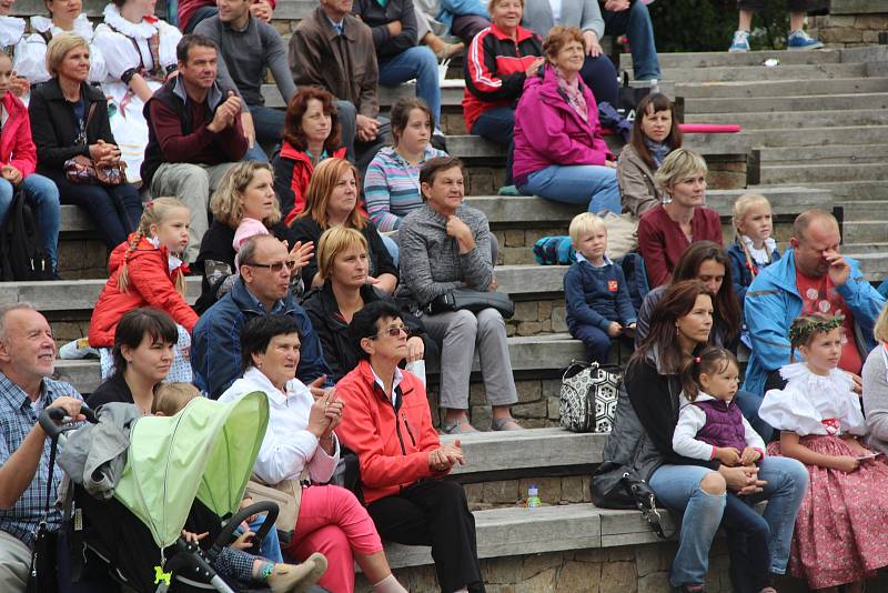 Festival Lidový rok ve Velké Bystřici.